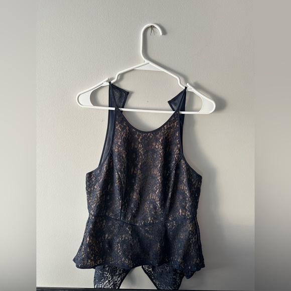 Bcbg lace top - Picture 2 of 2